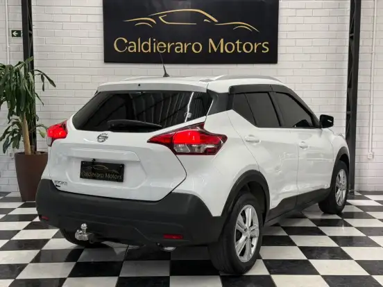 NISSAN-KICKS-2019