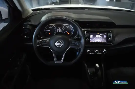 NISSAN-KICKS-2024