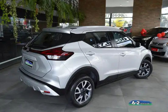 NISSAN-KICKS-2024
