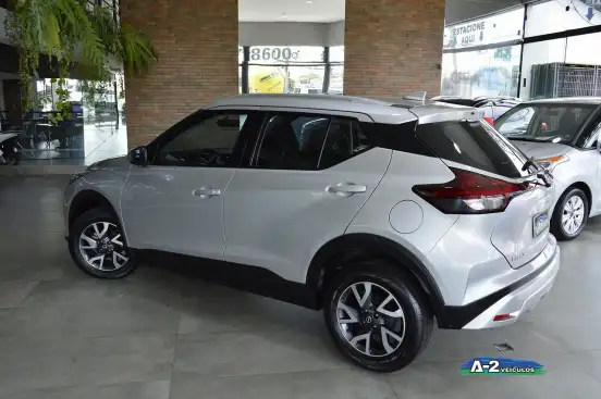 NISSAN-KICKS-2024