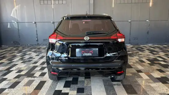 NISSAN-KICKS-2022