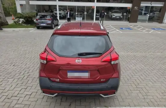 NISSAN-KICKS-2020