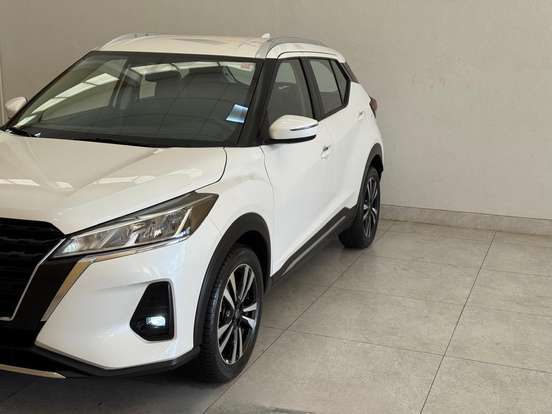 NISSAN-KICKS-2024