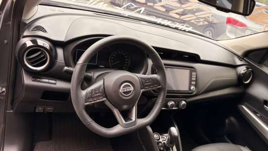 NISSAN-KICKS-2024