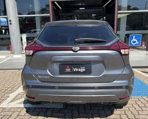 NISSAN-KICKS-2023