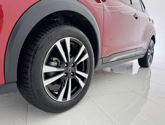 NISSAN-KICKS-2024