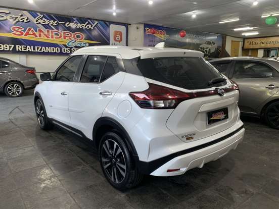 NISSAN-KICKS-2021