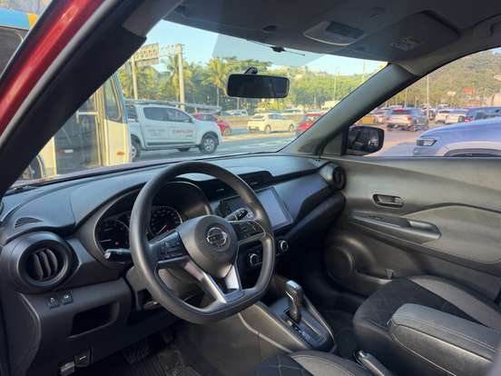 NISSAN-KICKS-2020