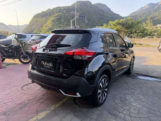 NISSAN-KICKS-2016