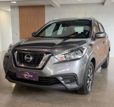 NISSAN KICKS 1.6 16V FLEXSTART UEFA CHAMPIONS LEAGUE 4P XTRONIC
