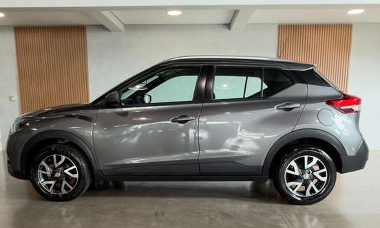 NISSAN-KICKS-1.6 16V FLEXSTART UEFA CHAMPIONS LEAGUE 4P XTRONIC NISSAN-KICKS-2020