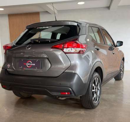 NISSAN-KICKS-1.6 16V FLEXSTART UEFA CHAMPIONS LEAGUE 4P XTRONIC NISSAN-KICKS-2020