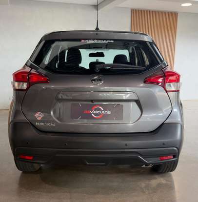 NISSAN-KICKS-1.6 16V FLEXSTART UEFA CHAMPIONS LEAGUE 4P XTRONIC NISSAN-KICKS-2020