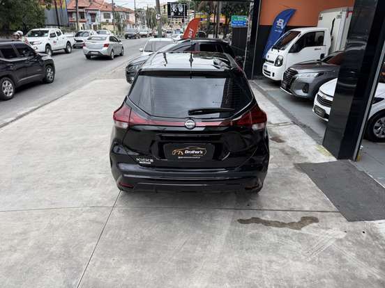 NISSAN-KICKS PLAY-1.6 16V FLEXSTART ACTIVE PLUS XTRONIC NISSAN-KICKS PLAY-2025