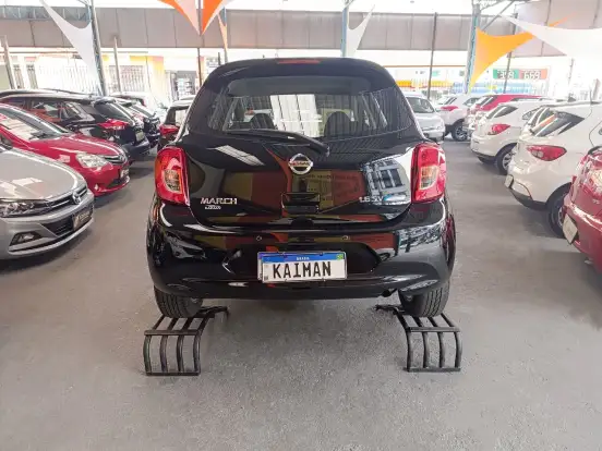 NISSAN-MARCH-1.6 SV 16V FLEX 4P XTRONIC NISSAN-MARCH-2017