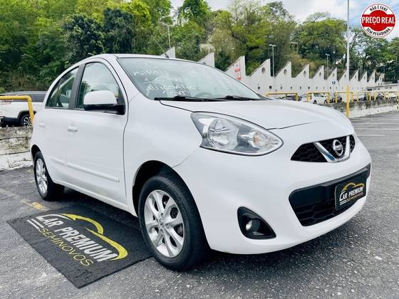 NISSAN MARCH 1.6 SV 16V FLEXSTART 4P XTRONIC