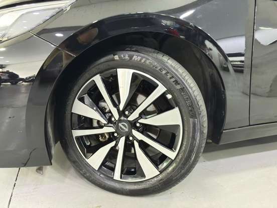 NISSAN-SENTRA-2024