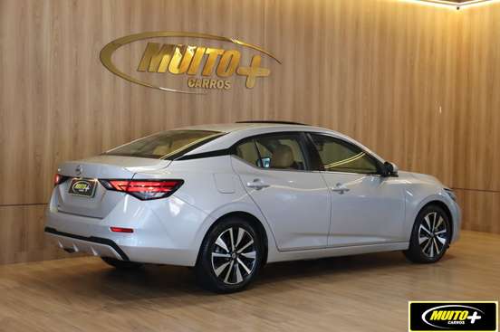 NISSAN-SENTRA-2023