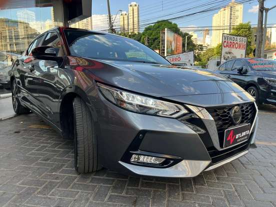 NISSAN-SENTRA-2023