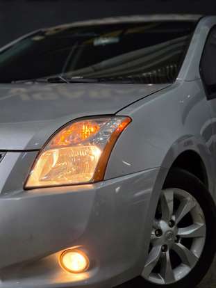 NISSAN-SENTRA-2011