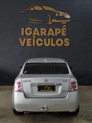 NISSAN-SENTRA-2011