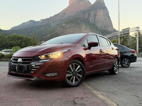 NISSAN-VERSA-2024
