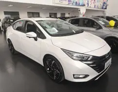 NISSAN VERSA 1.6 16V FLEX EXCLUSIVE XTRONIC NISSAN VERSA 1.6 16V FLEX EXCLUSIVE XTRONIC