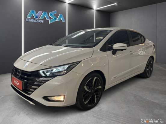 NISSAN-VERSA-2023