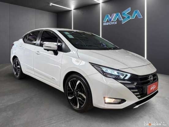 NISSAN-VERSA-2023