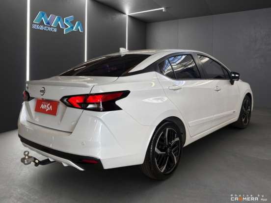 NISSAN-VERSA-2023