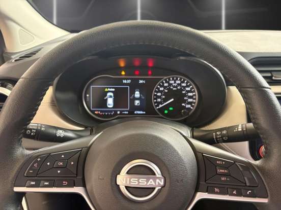 NISSAN-VERSA-2023
