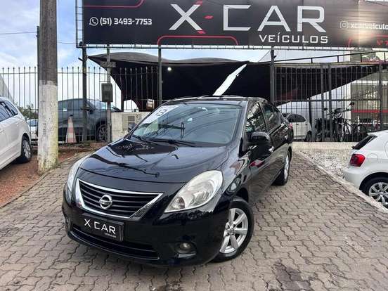 NISSAN-VERSA-2012