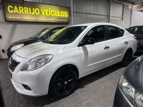 NISSAN-VERSA-1.6 16V FLEX SL 4P MANUAL NISSAN-VERSA-2013