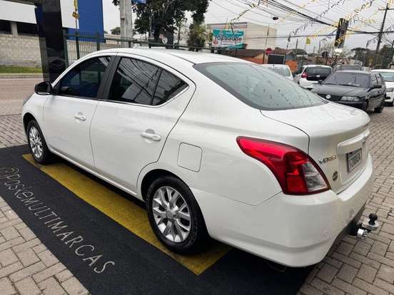 NISSAN-VERSA-1.6 16V FLEXSTART SV 4P MANUAL NISSAN-VERSA-2016