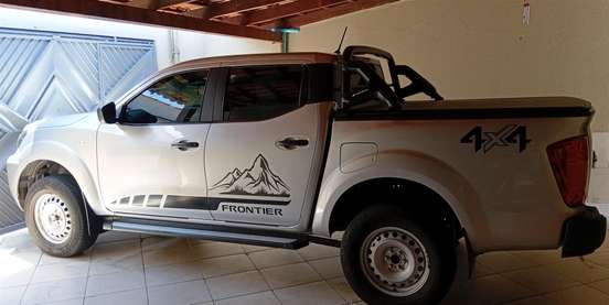 NISSAN-FRONTIER-2022