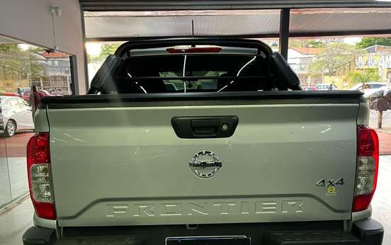 NISSAN-FRONTIER-2022