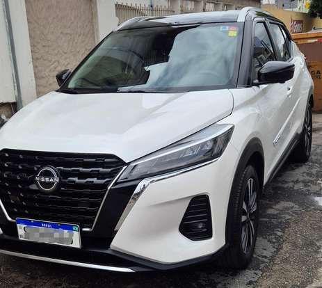 NISSAN-KICKS-2023
