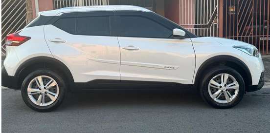 NISSAN-KICKS-2019