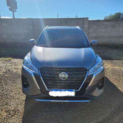 NISSAN-KICKS PLAY-2025