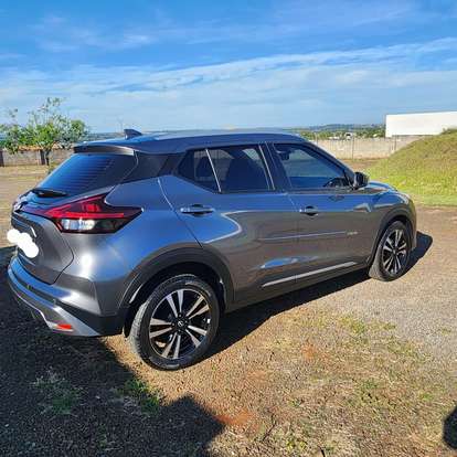 NISSAN-KICKS PLAY-2025