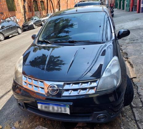 NISSAN LIVINA 1.8 SL 16V FLEX 4P AUTOMÁTICO