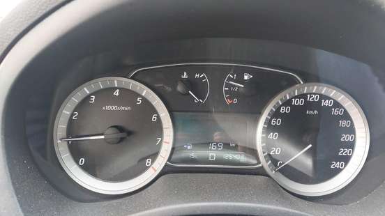NISSAN-SENTRA-2014