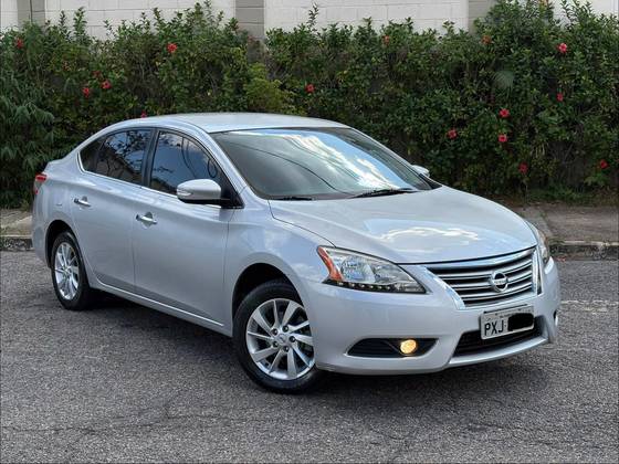 NISSAN SENTRA 2.0 SV 16V FLEX 4P AUTOMÁTICO