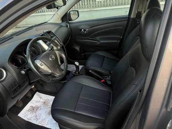 NISSAN-VERSA-1.6 16V FLEXSTART UNIQUE 4P MANUAL NISSAN-VERSA-2015
