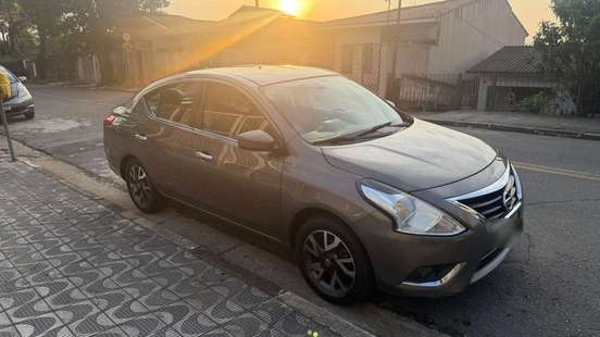 NISSAN-VERSA-2015