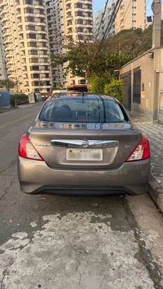 NISSAN-VERSA-2015