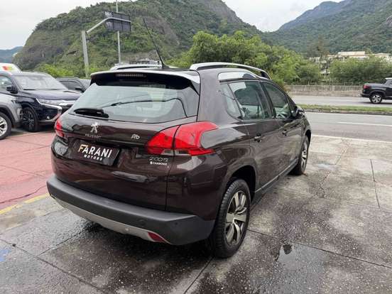 PEUGEOT-2008-2016