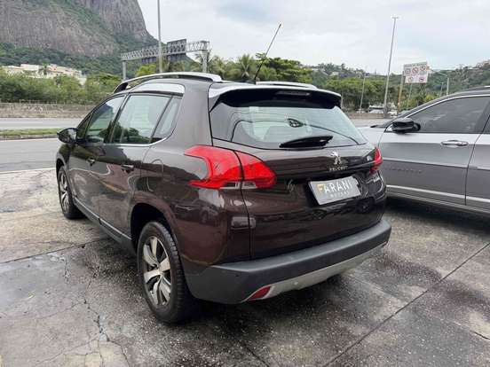 PEUGEOT-2008-2016