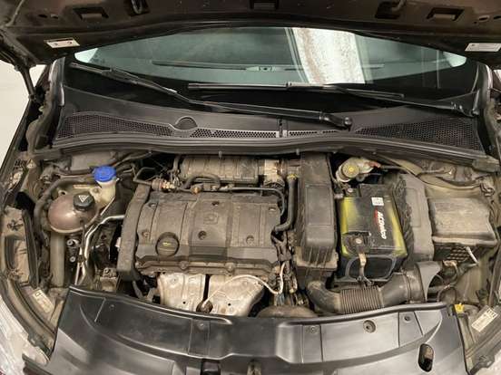 PEUGEOT-2008-1.6 16V FLEX GRIFFE 4P AUTOMÁTICO PEUGEOT-2008-2017