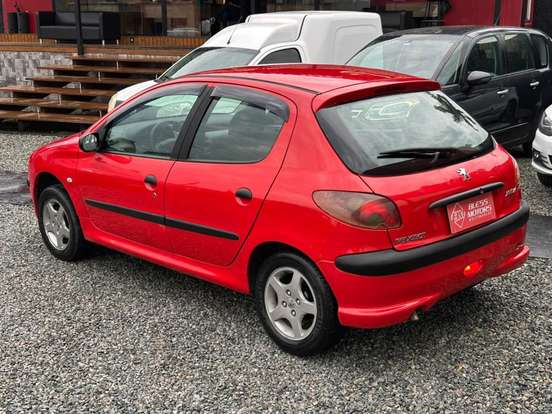 PEUGEOT-206-1.4 SENSATION 8V FLEX 4P MANUAL PEUGEOT-206-2009